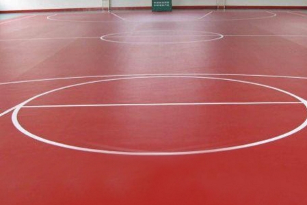 中欧体育塑胶地板多少一平方？塑胶地板怎么样？(图1)